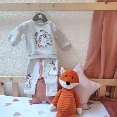 Ensemble Sweat + jogging - Thème Licorne - 62cm - Très bon état - In extenso